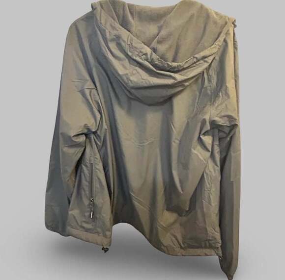 Jacket - Picture 2 of 3